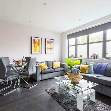 Homely - Watford Premier Apartments Eksteriør bilde