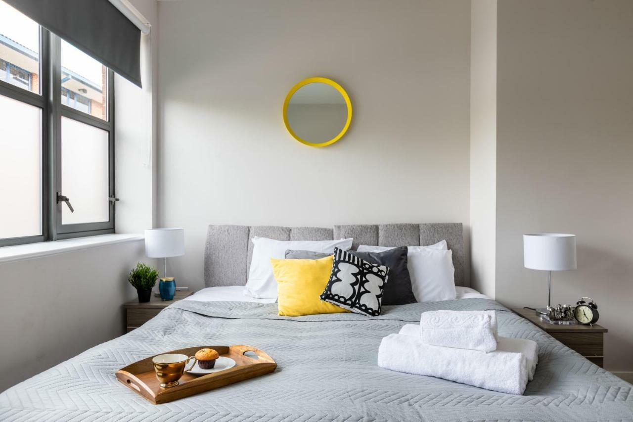 Homely - Watford Premier Apartments Eksteriør bilde