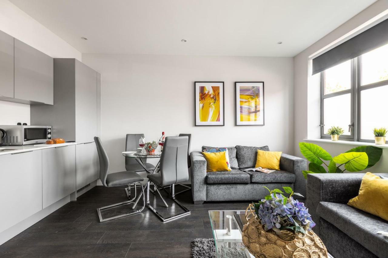 Homely - Watford Premier Apartments Eksteriør bilde