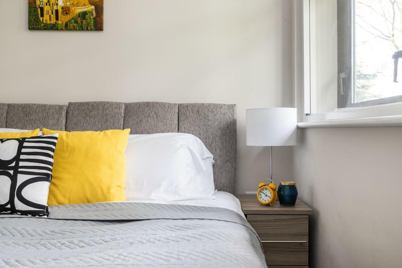 Homely - Watford Premier Apartments Eksteriør bilde