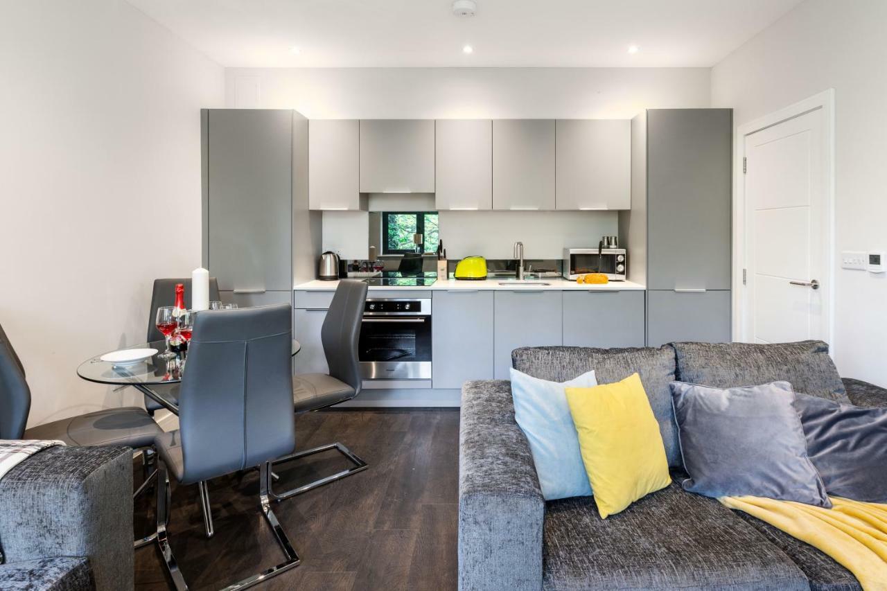 Homely - Watford Premier Apartments Eksteriør bilde